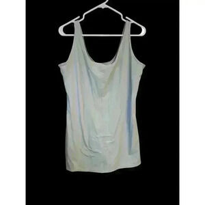 Nike Bliss Luxe dress with built in shorts and side pocket women’s size large